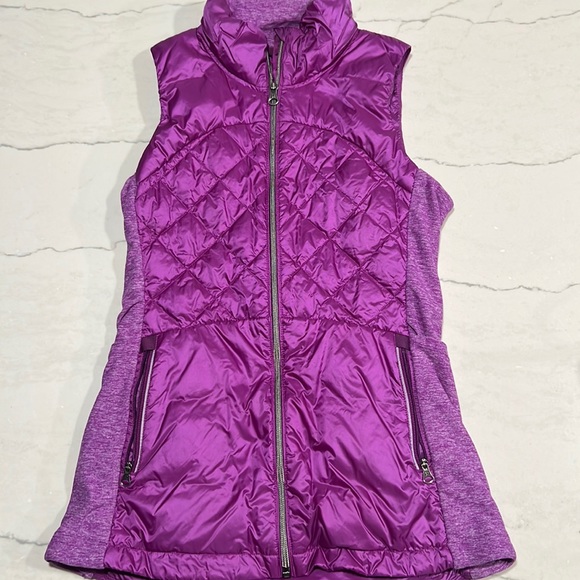 Lululemon Down for a Run Vest - Picture 1 of 7